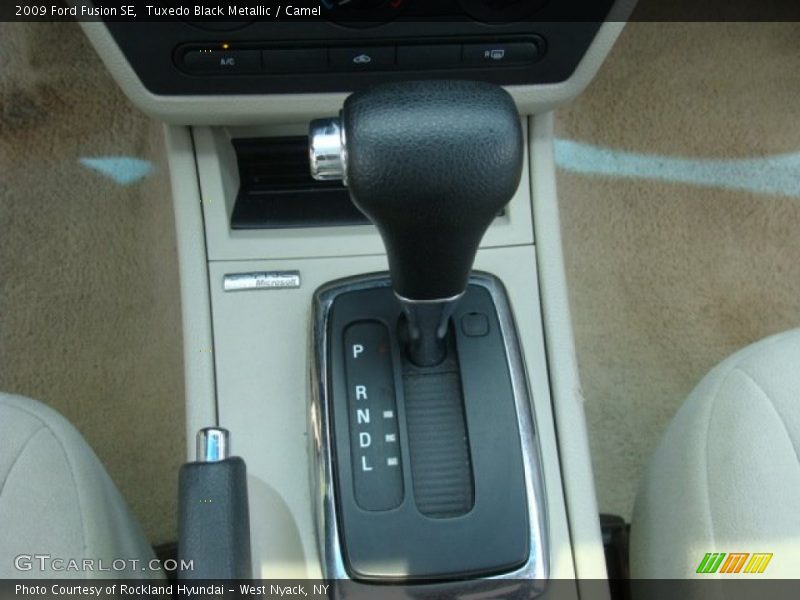 Tuxedo Black Metallic / Camel 2009 Ford Fusion SE
