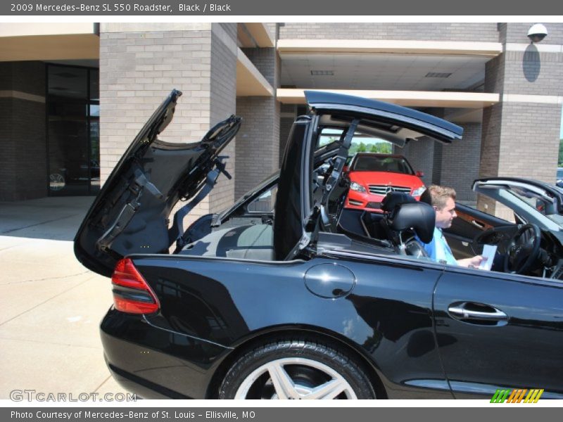 Black / Black 2009 Mercedes-Benz SL 550 Roadster