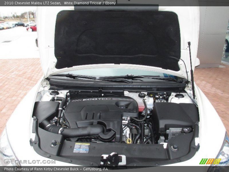 White Diamond Tricoat / Ebony 2010 Chevrolet Malibu LTZ Sedan