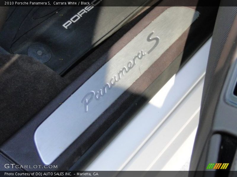 Carrara White / Black 2010 Porsche Panamera S