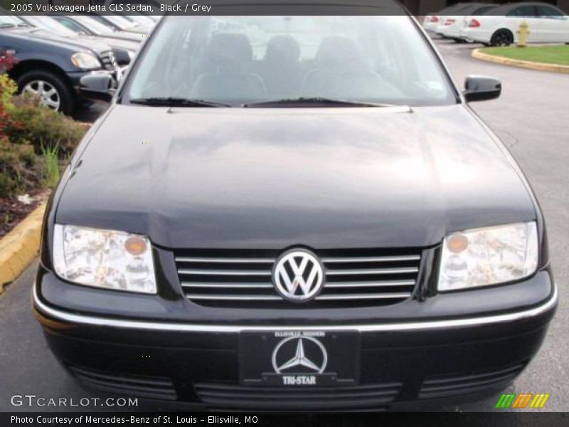 Black / Grey 2005 Volkswagen Jetta GLS Sedan