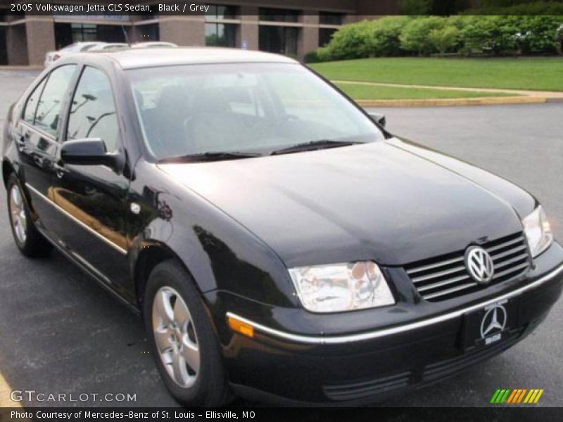 Black / Grey 2005 Volkswagen Jetta GLS Sedan