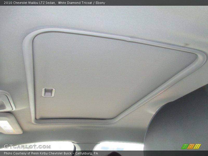 White Diamond Tricoat / Ebony 2010 Chevrolet Malibu LTZ Sedan