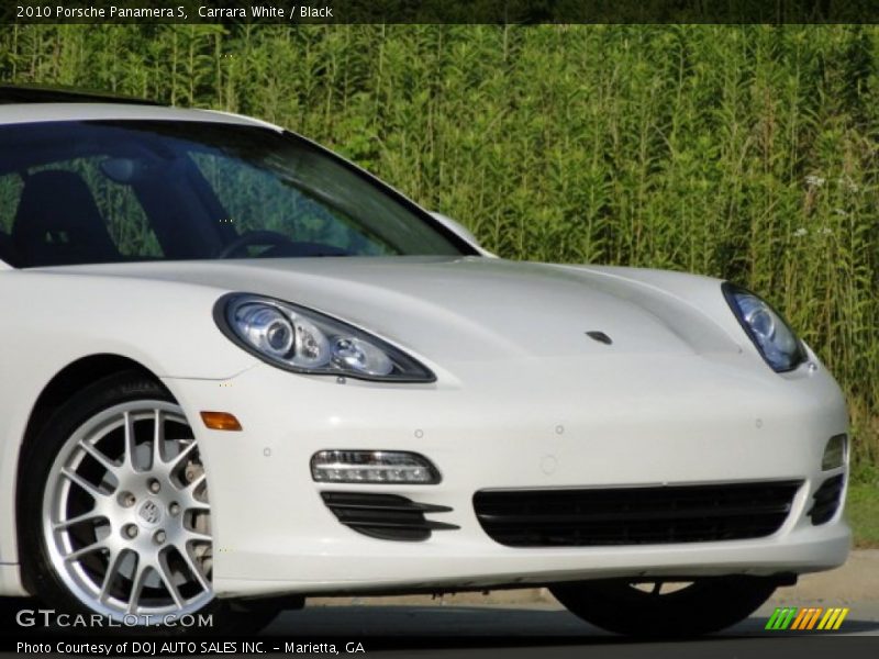 Carrara White / Black 2010 Porsche Panamera S
