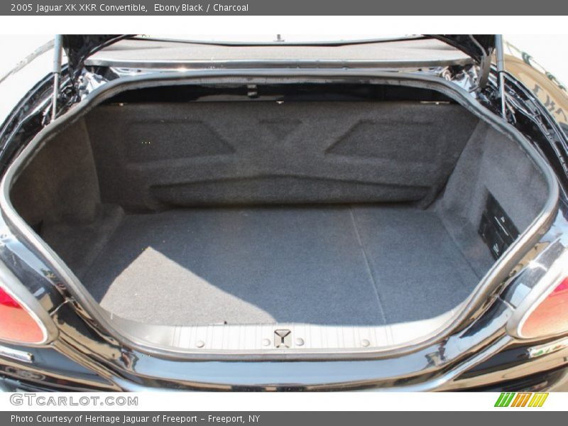  2005 XK XKR Convertible Trunk