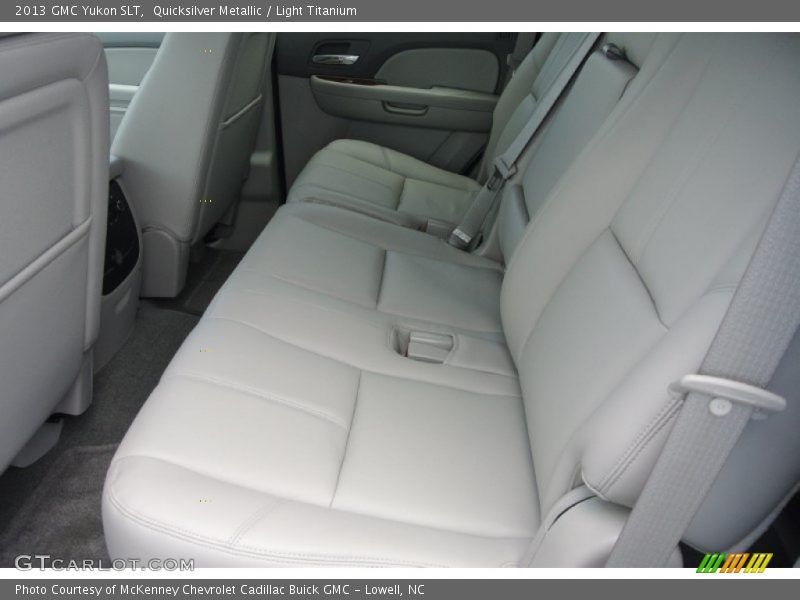 Quicksilver Metallic / Light Titanium 2013 GMC Yukon SLT