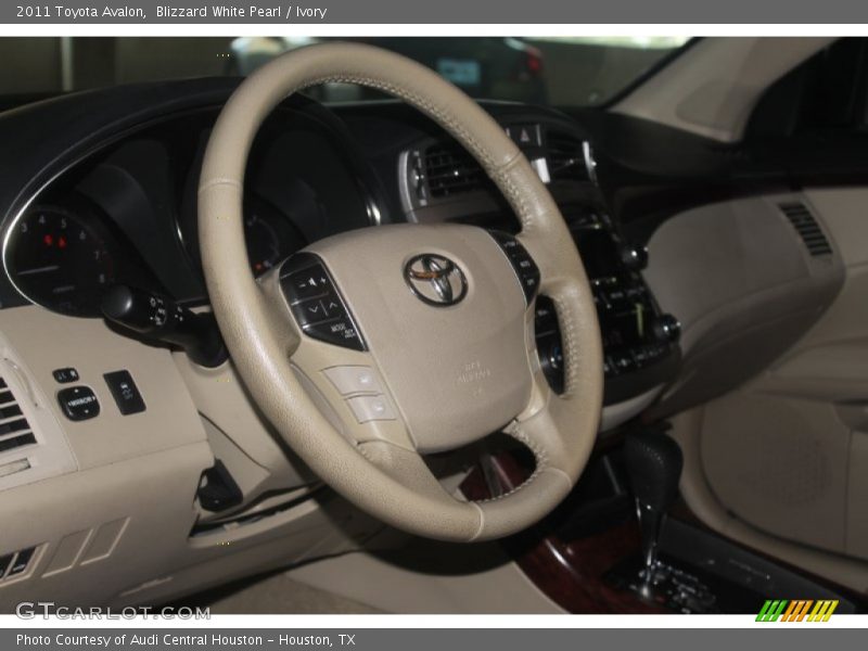 Blizzard White Pearl / Ivory 2011 Toyota Avalon