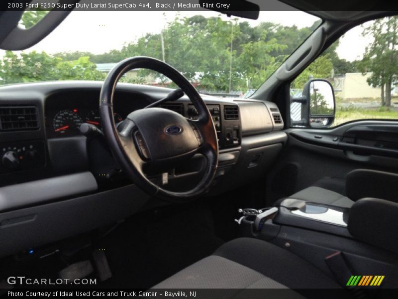 Black / Medium Flint Grey 2003 Ford F250 Super Duty Lariat SuperCab 4x4