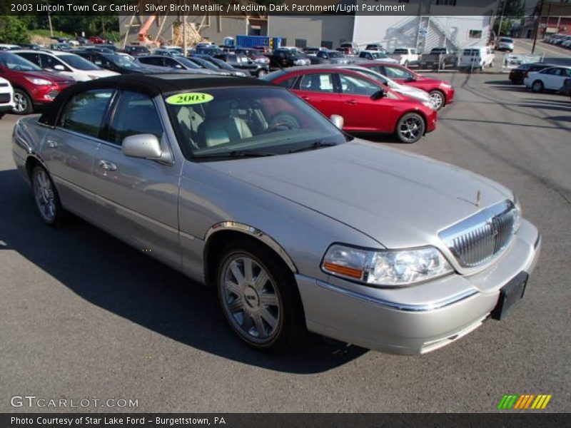 Silver Birch Metallic / Medium Dark Parchment/Light Parchment 2003 Lincoln Town Car Cartier