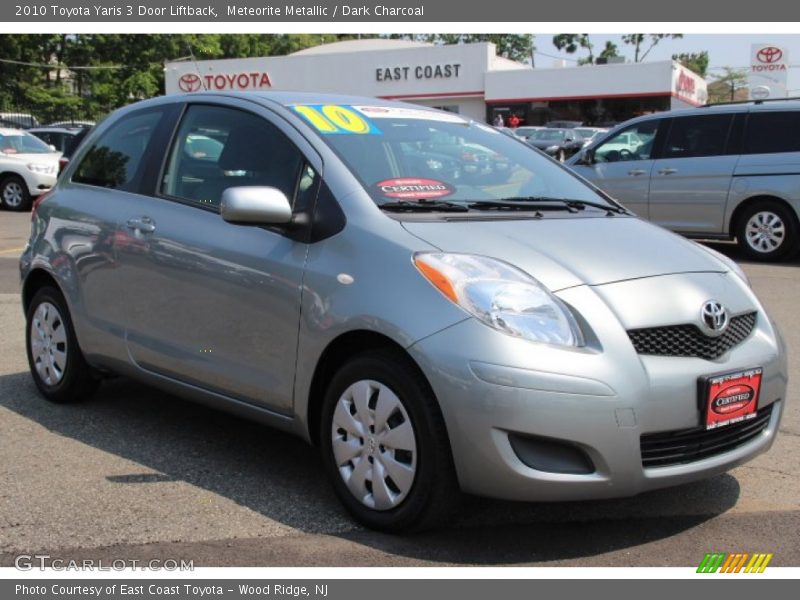Meteorite Metallic / Dark Charcoal 2010 Toyota Yaris 3 Door Liftback