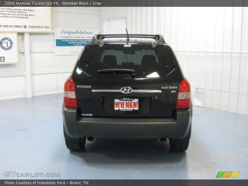 Obsidian Black / Gray 2006 Hyundai Tucson GLS V6