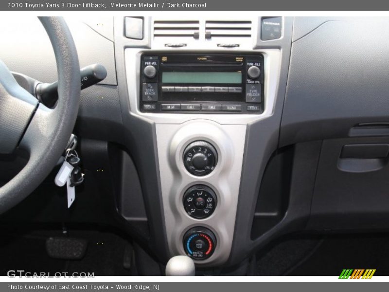 Meteorite Metallic / Dark Charcoal 2010 Toyota Yaris 3 Door Liftback
