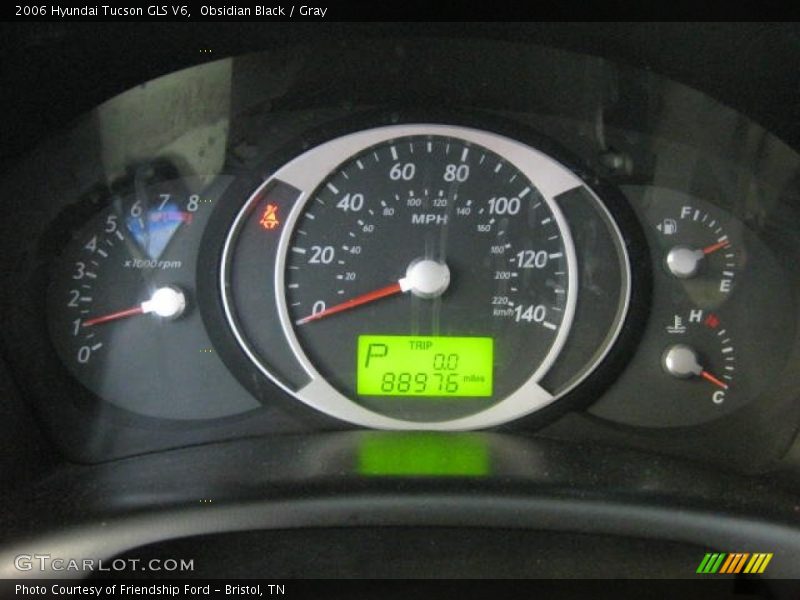 Obsidian Black / Gray 2006 Hyundai Tucson GLS V6