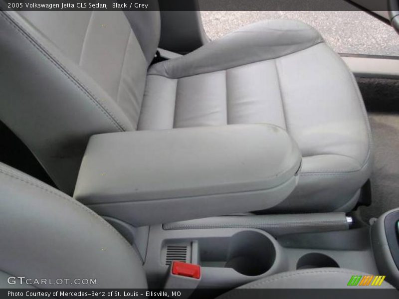 Black / Grey 2005 Volkswagen Jetta GLS Sedan