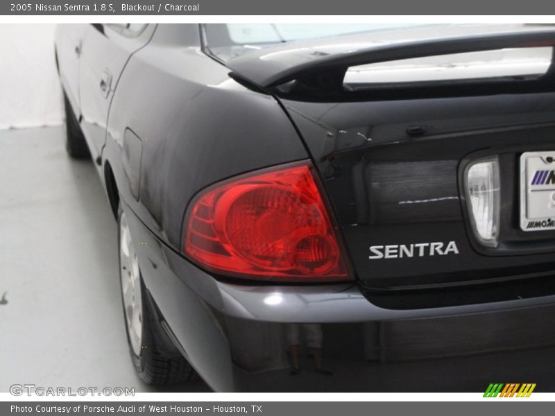 Blackout / Charcoal 2005 Nissan Sentra 1.8 S