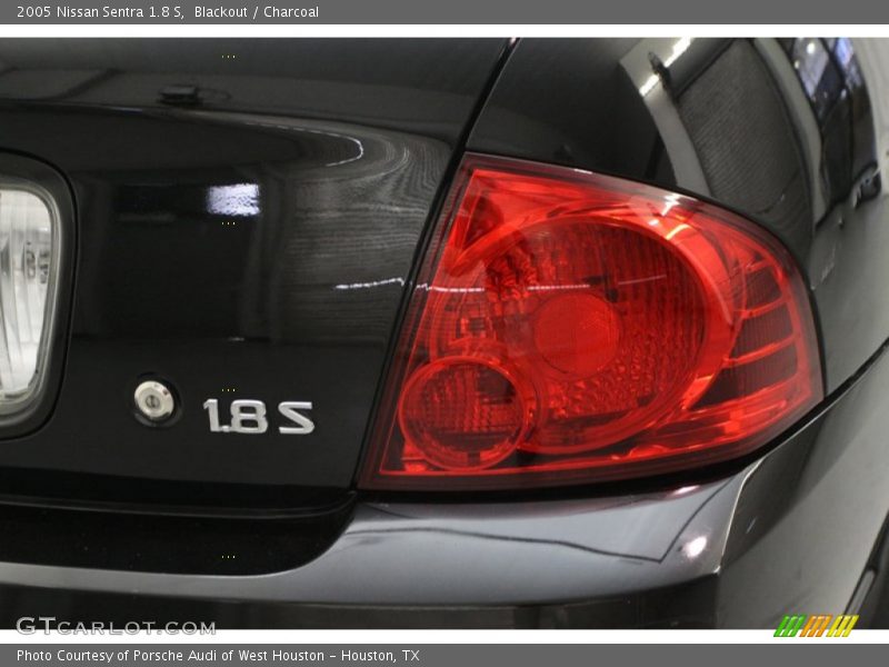 Blackout / Charcoal 2005 Nissan Sentra 1.8 S