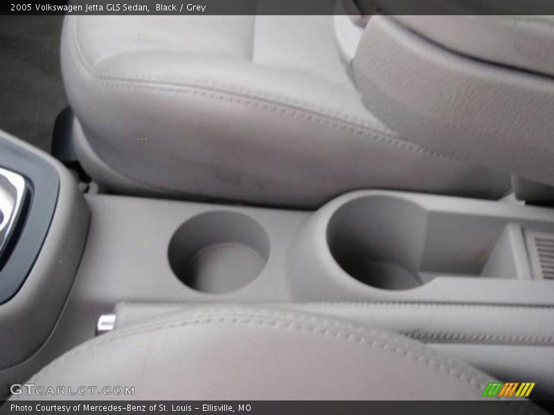 Black / Grey 2005 Volkswagen Jetta GLS Sedan