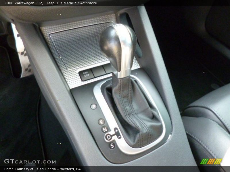 Deep Blue Metallic / Anthracite 2008 Volkswagen R32
