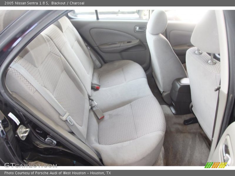 Blackout / Charcoal 2005 Nissan Sentra 1.8 S
