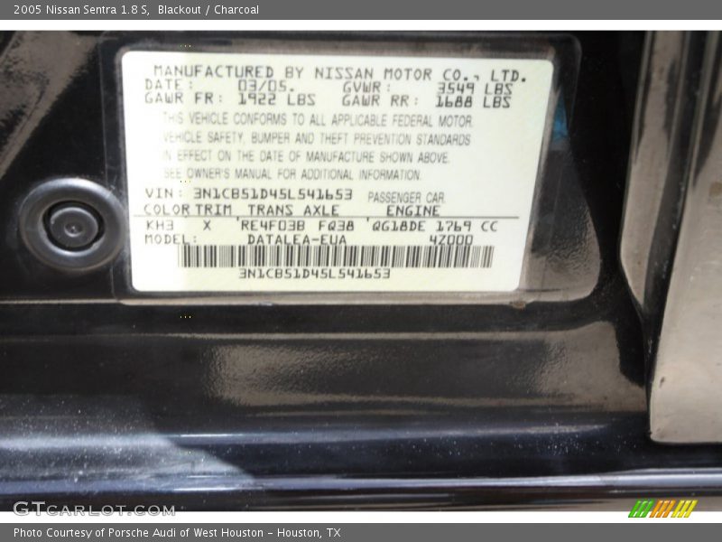 Blackout / Charcoal 2005 Nissan Sentra 1.8 S