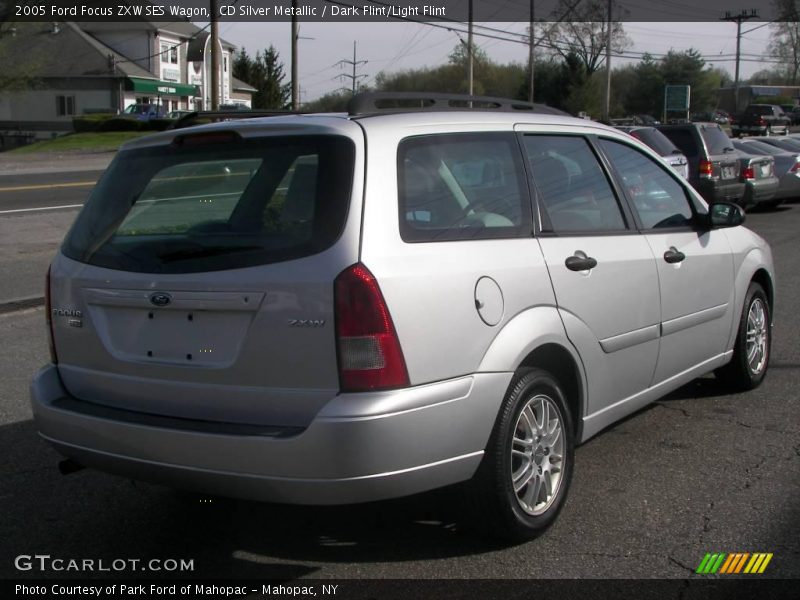 CD Silver Metallic / Dark Flint/Light Flint 2005 Ford Focus ZXW SES Wagon