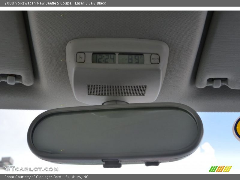 Laser Blue / Black 2008 Volkswagen New Beetle S Coupe