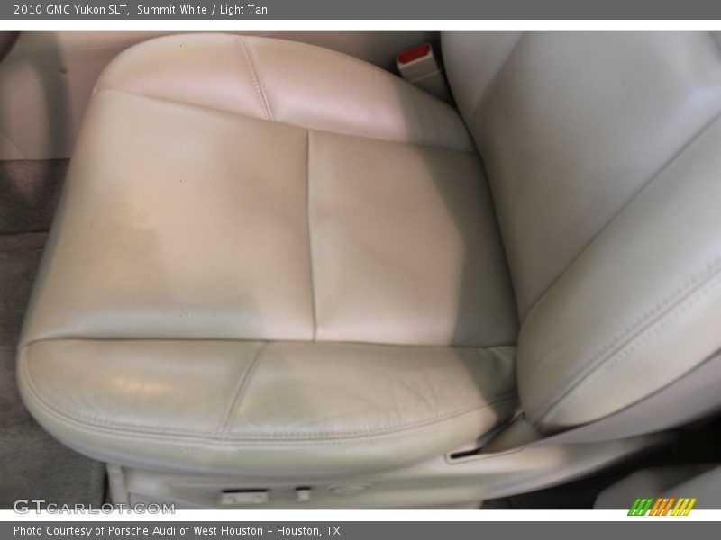 Summit White / Light Tan 2010 GMC Yukon SLT