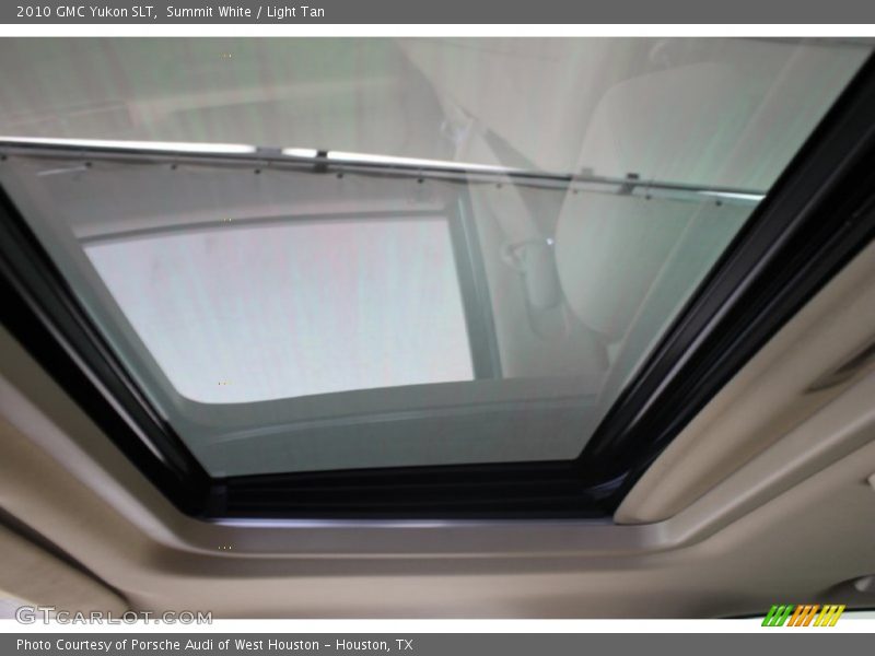 Summit White / Light Tan 2010 GMC Yukon SLT