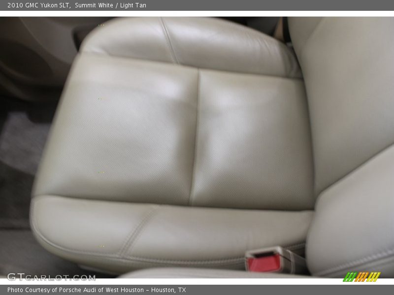 Summit White / Light Tan 2010 GMC Yukon SLT