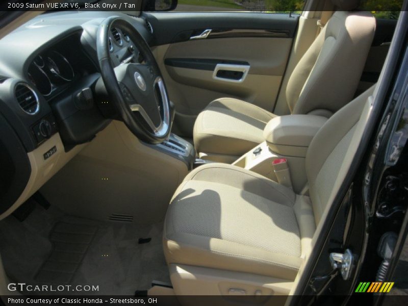 Black Onyx / Tan 2009 Saturn VUE XR V6