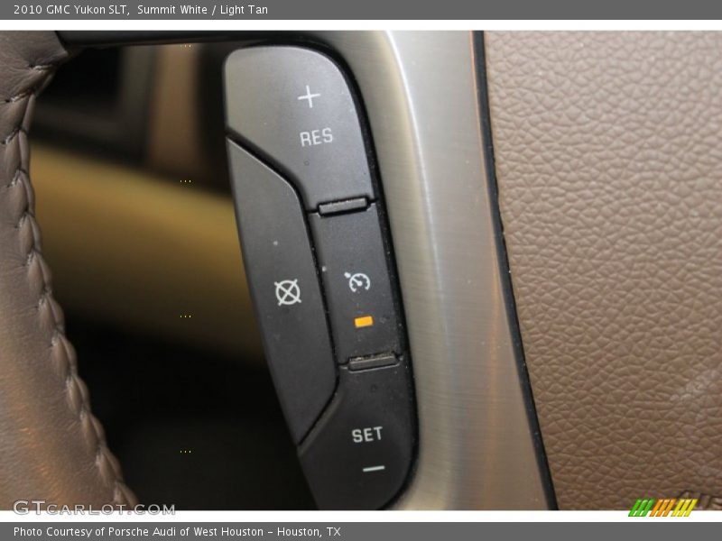 Summit White / Light Tan 2010 GMC Yukon SLT