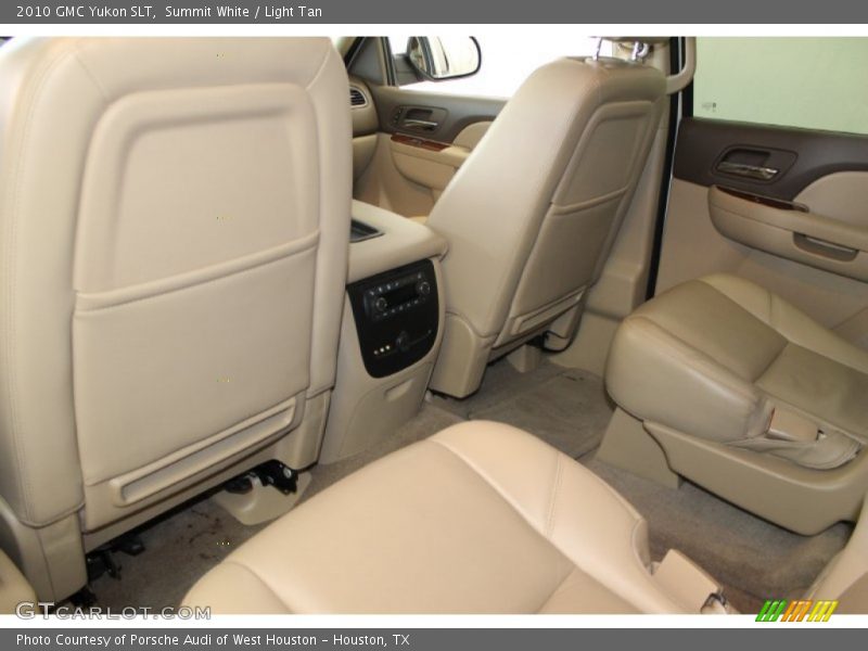 Summit White / Light Tan 2010 GMC Yukon SLT