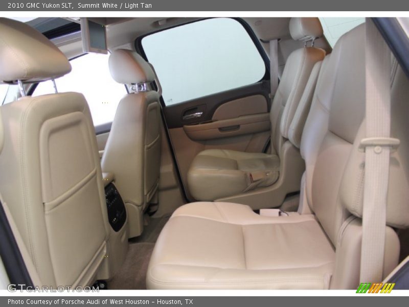 Summit White / Light Tan 2010 GMC Yukon SLT