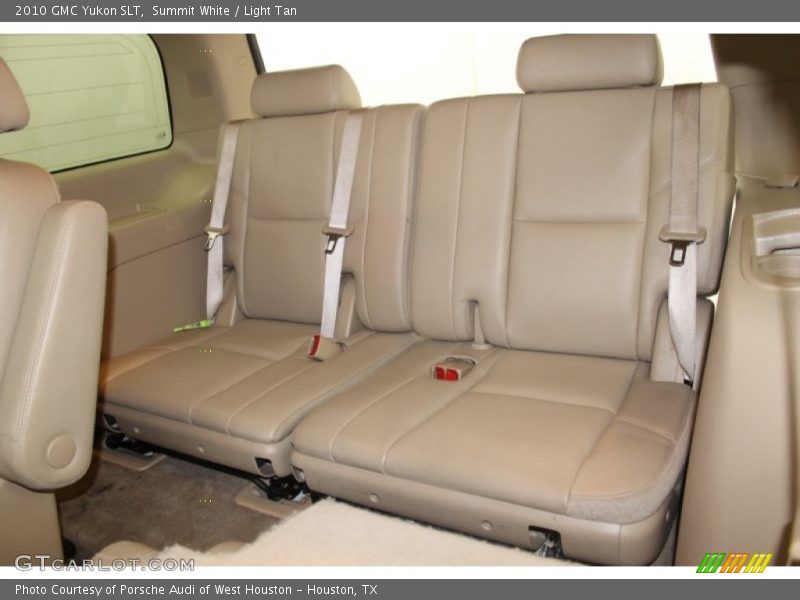 Summit White / Light Tan 2010 GMC Yukon SLT