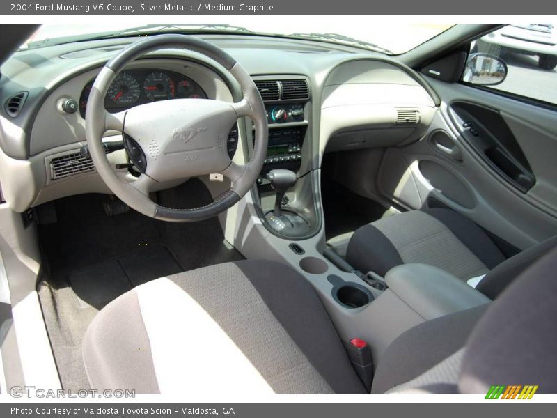 Silver Metallic / Medium Graphite 2004 Ford Mustang V6 Coupe