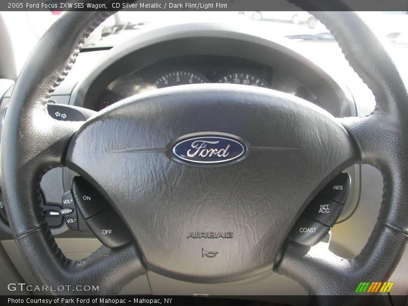 CD Silver Metallic / Dark Flint/Light Flint 2005 Ford Focus ZXW SES Wagon