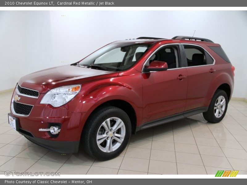 Front 3/4 View of 2010 Equinox LT