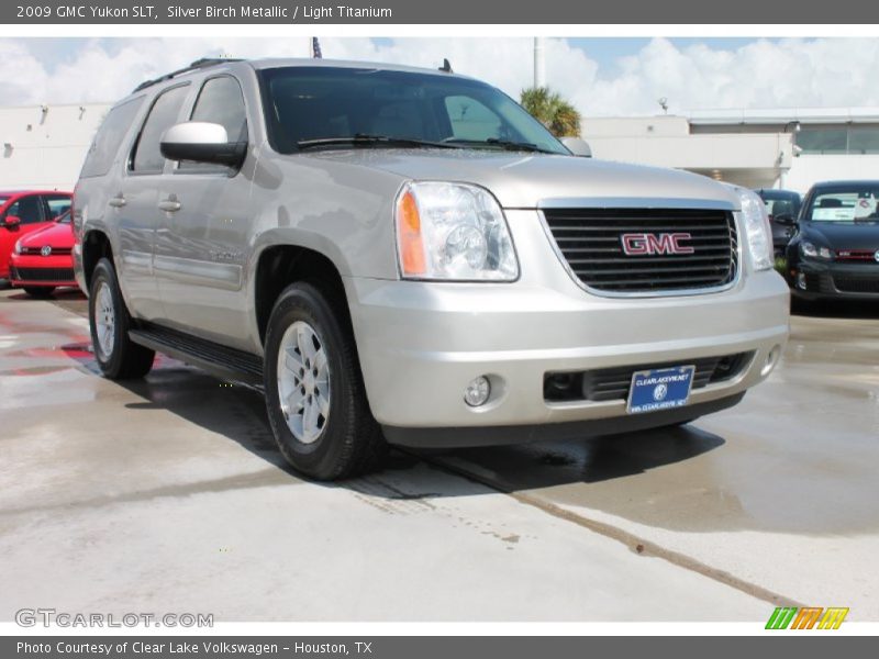 Silver Birch Metallic / Light Titanium 2009 GMC Yukon SLT