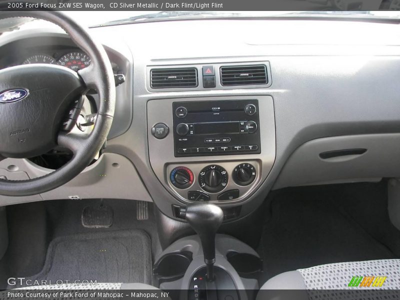 CD Silver Metallic / Dark Flint/Light Flint 2005 Ford Focus ZXW SES Wagon