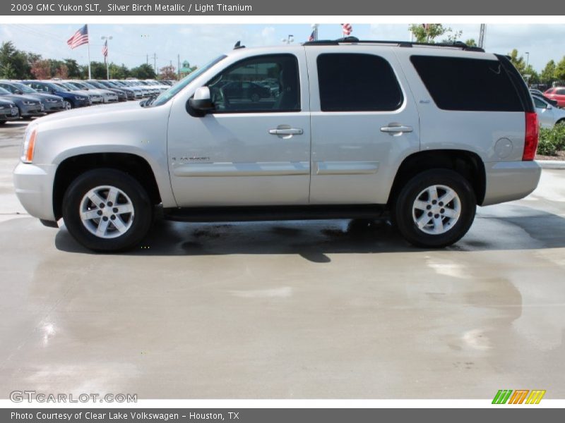 Silver Birch Metallic / Light Titanium 2009 GMC Yukon SLT