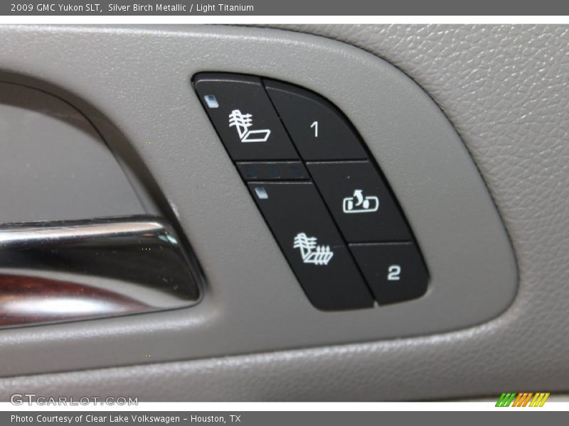 Silver Birch Metallic / Light Titanium 2009 GMC Yukon SLT