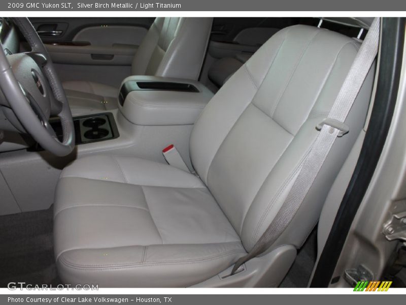 Silver Birch Metallic / Light Titanium 2009 GMC Yukon SLT