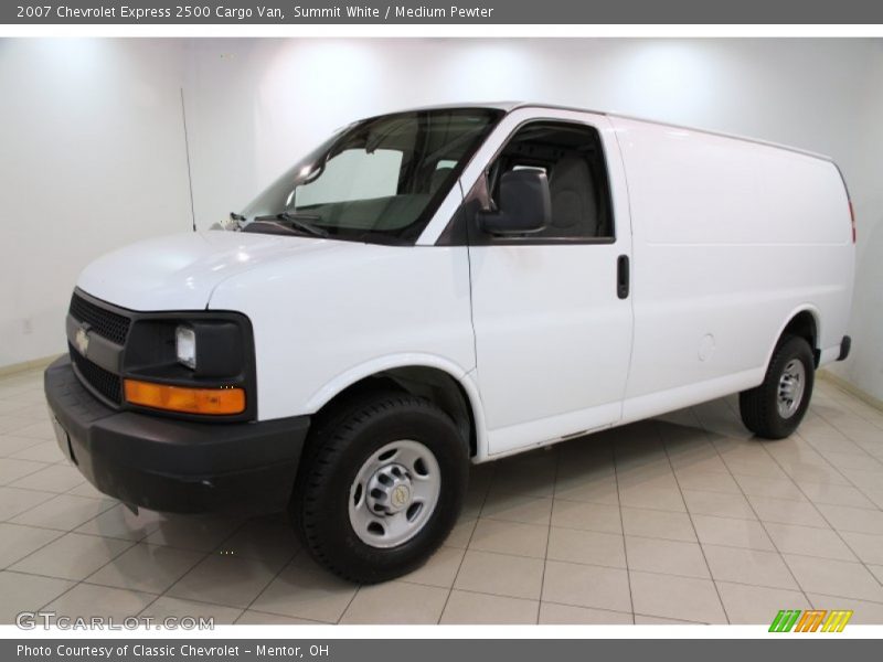 Summit White / Medium Pewter 2007 Chevrolet Express 2500 Cargo Van