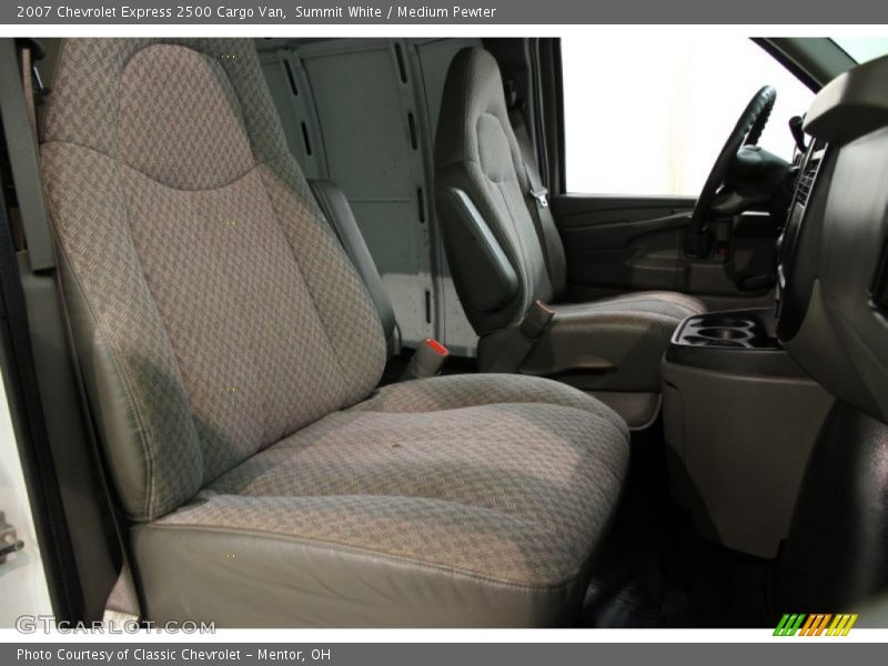 Summit White / Medium Pewter 2007 Chevrolet Express 2500 Cargo Van