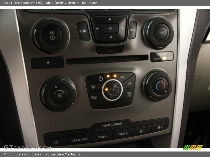 Controls of 2011 Explorer 4WD