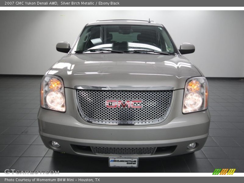 Silver Birch Metallic / Ebony Black 2007 GMC Yukon Denali AWD