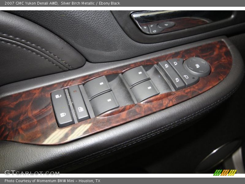 Silver Birch Metallic / Ebony Black 2007 GMC Yukon Denali AWD