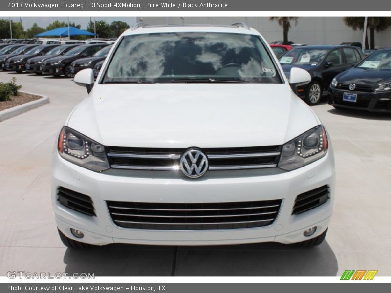 Pure White / Black Anthracite 2013 Volkswagen Touareg TDI Sport 4XMotion