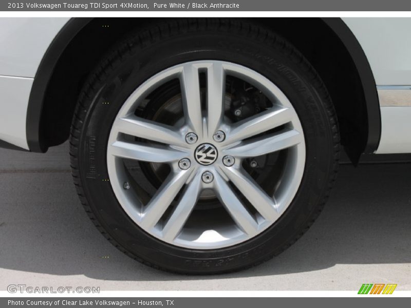 Pure White / Black Anthracite 2013 Volkswagen Touareg TDI Sport 4XMotion
