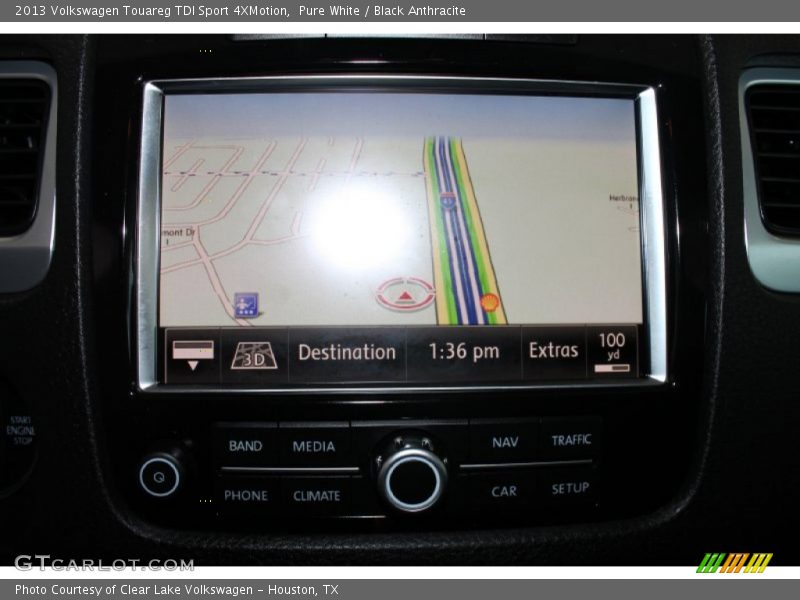 Pure White / Black Anthracite 2013 Volkswagen Touareg TDI Sport 4XMotion